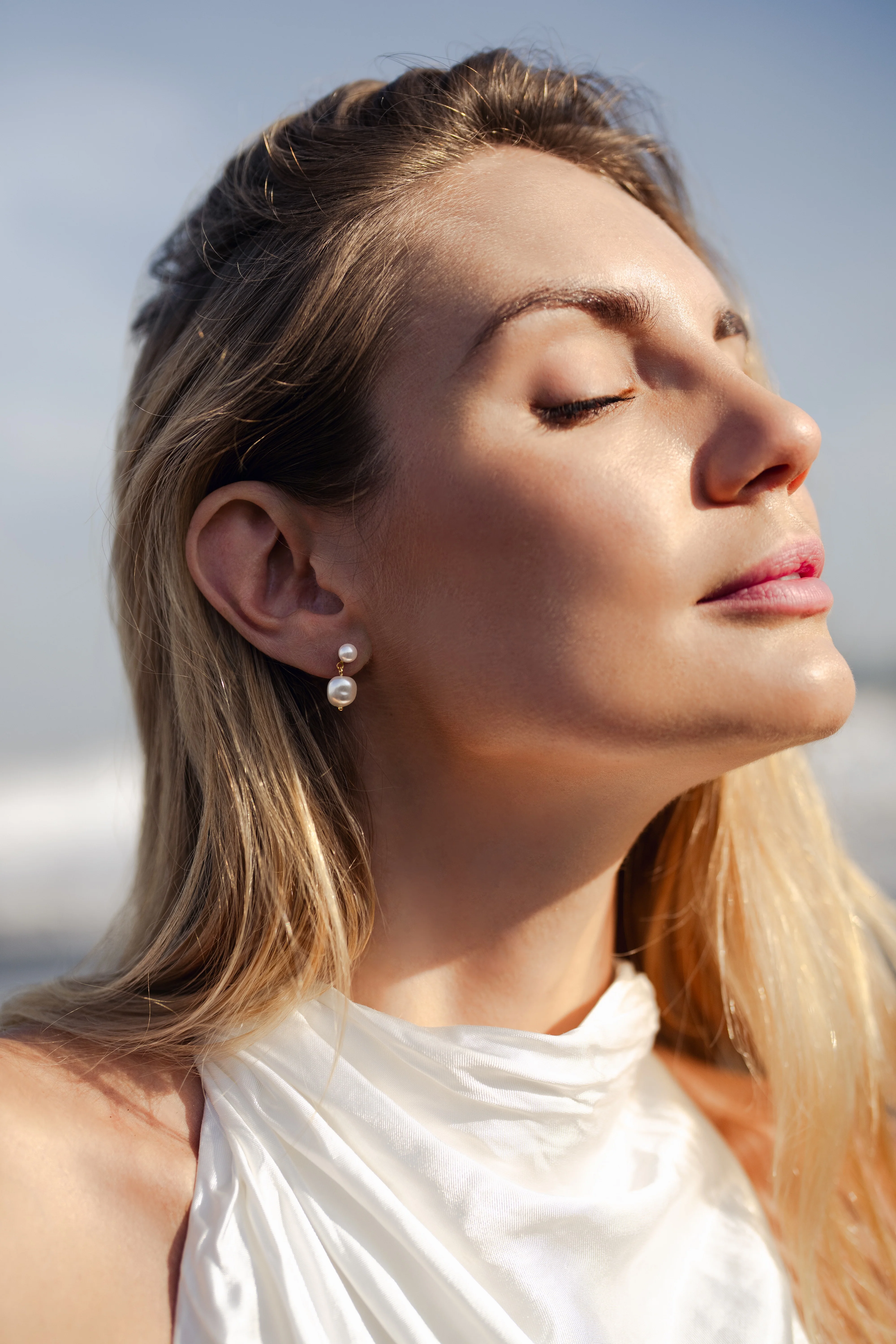 Classic Pearl Drop Bridal Earrings, 18K Gold, Freshwater Pearl - Image 4