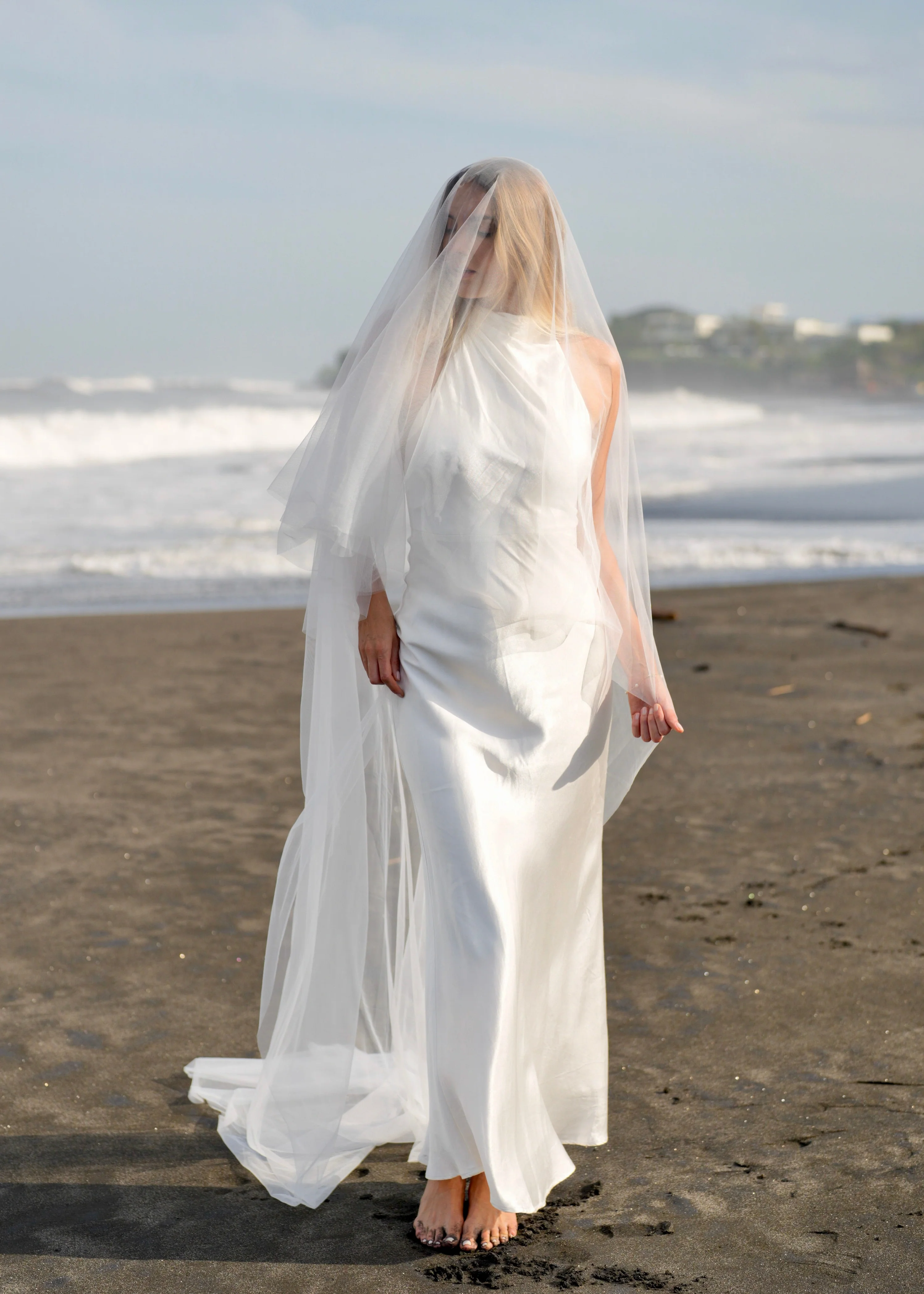 Simple Plain Classic Veil, Cathedral Length, Two Tier - Image 4