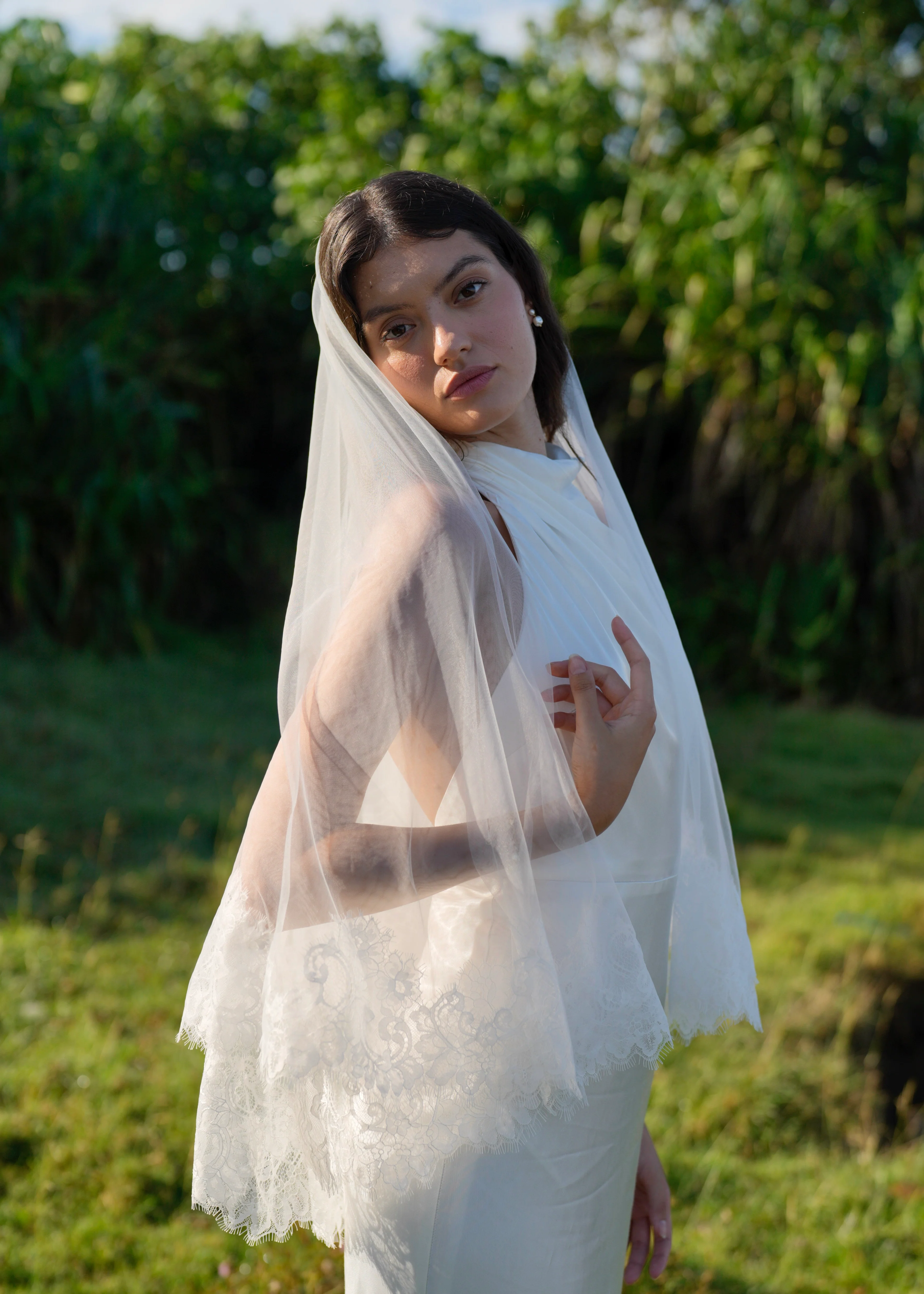 Short Lace Veil, Two Tier, Fingertip Length - Image 3