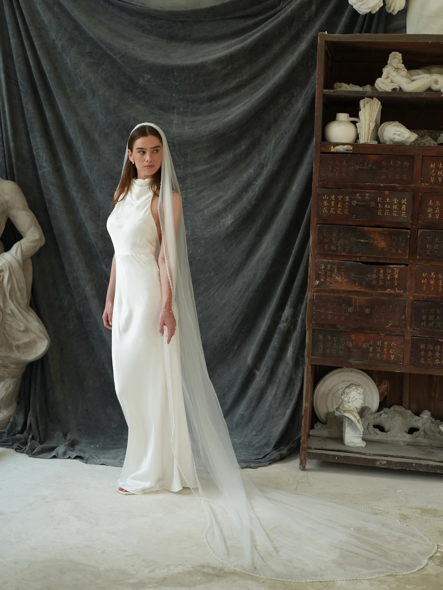 Pearl Beaded Edge Veil, Single Tier, Cathedral Length - Image 14