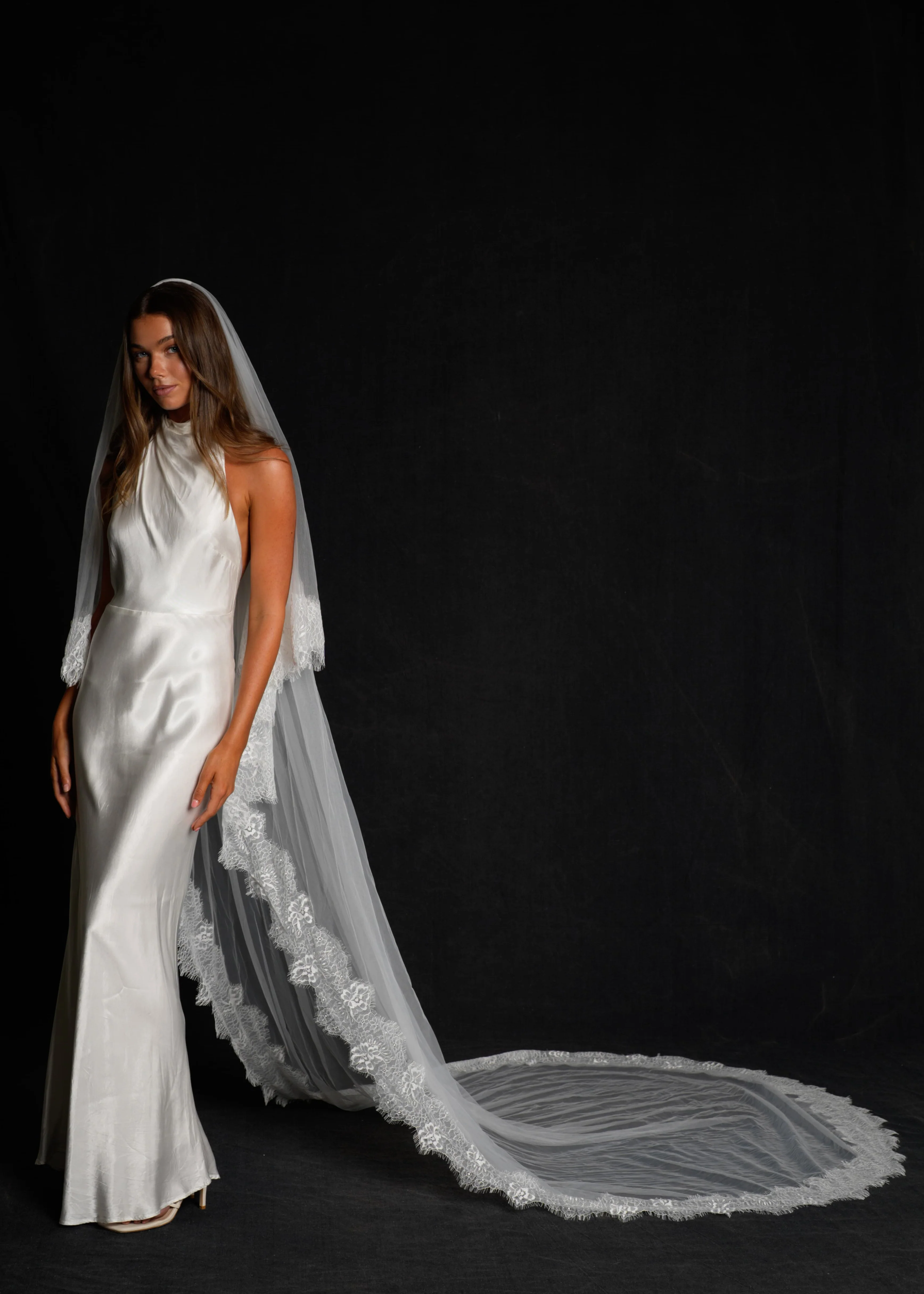 Lace Veil, Two Tier, Cathedral Length - Image 4