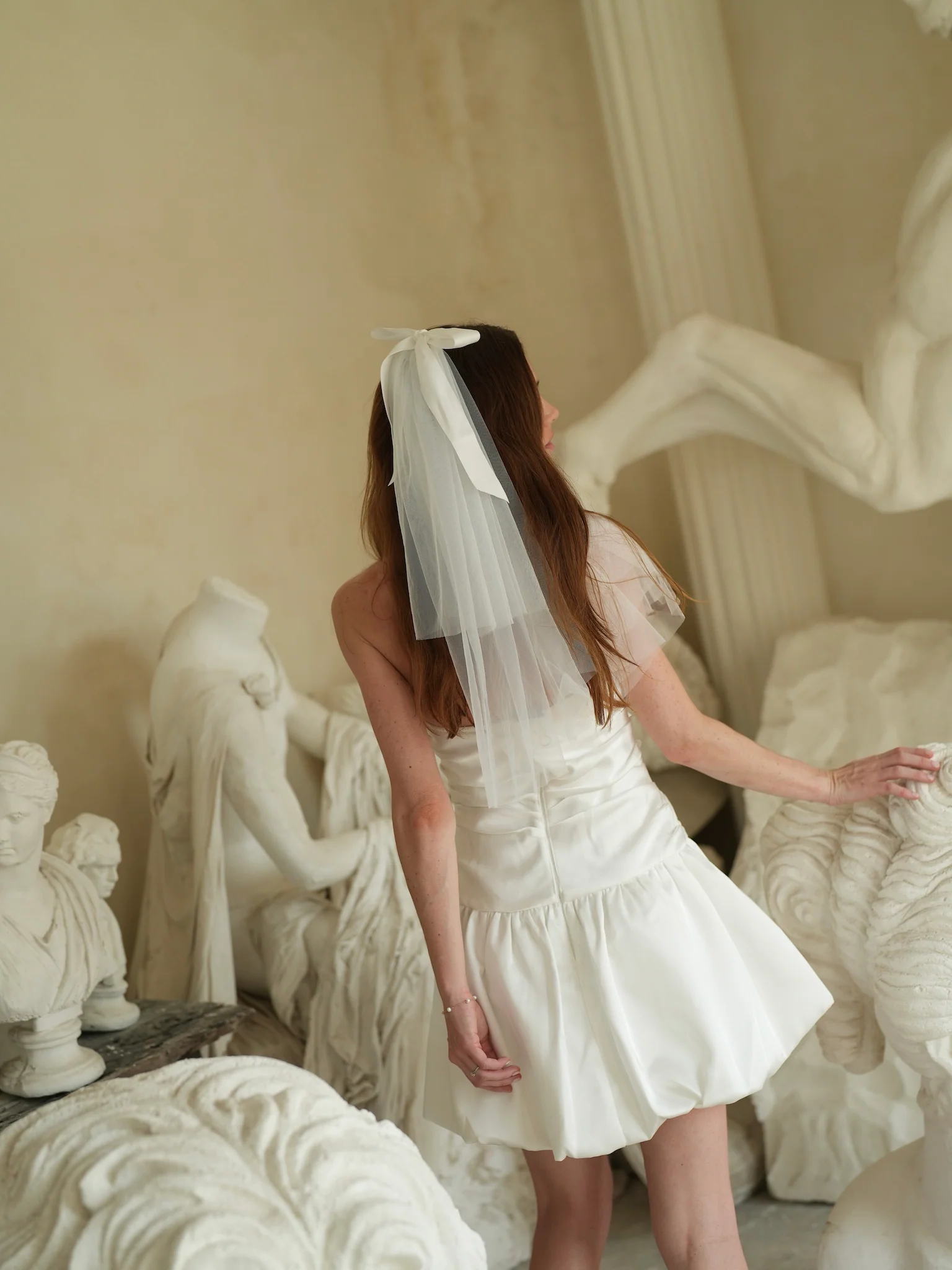 Mini Bow Short Two Tier Bachelorette Veil - Image 9