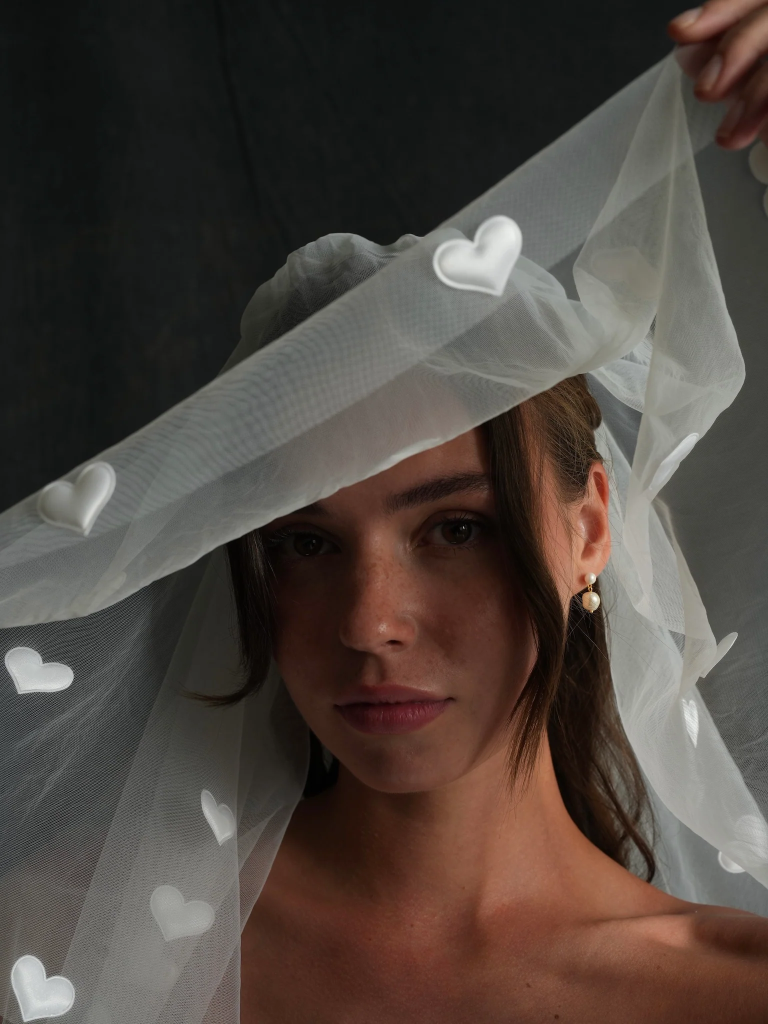 Mini Heart Short Two Tier Bachelorette Veil - Image 12