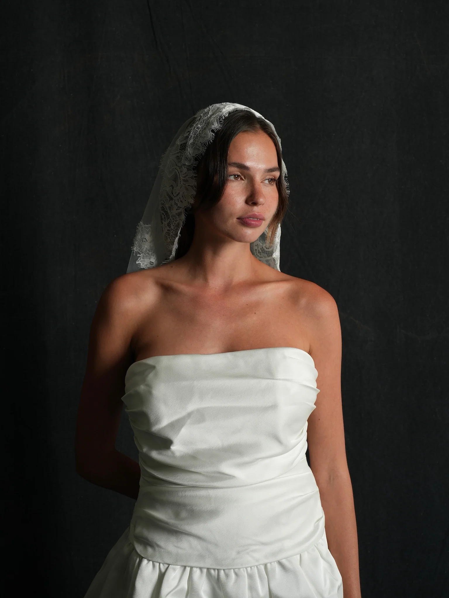 Mini Mantilla Short Lace Bachelorette Veil - Image 11