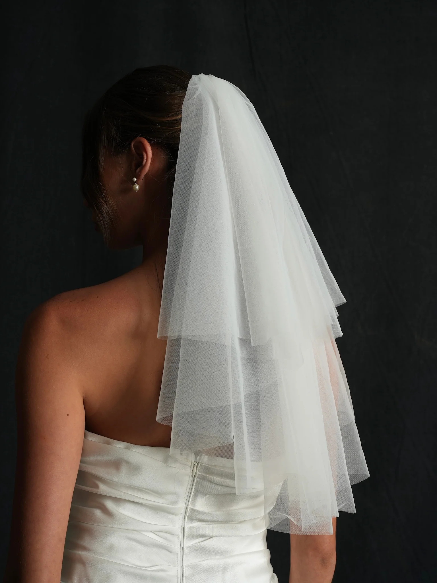 Mini Simple Plain Short Two Tier Bachelorette Veil - Image 8