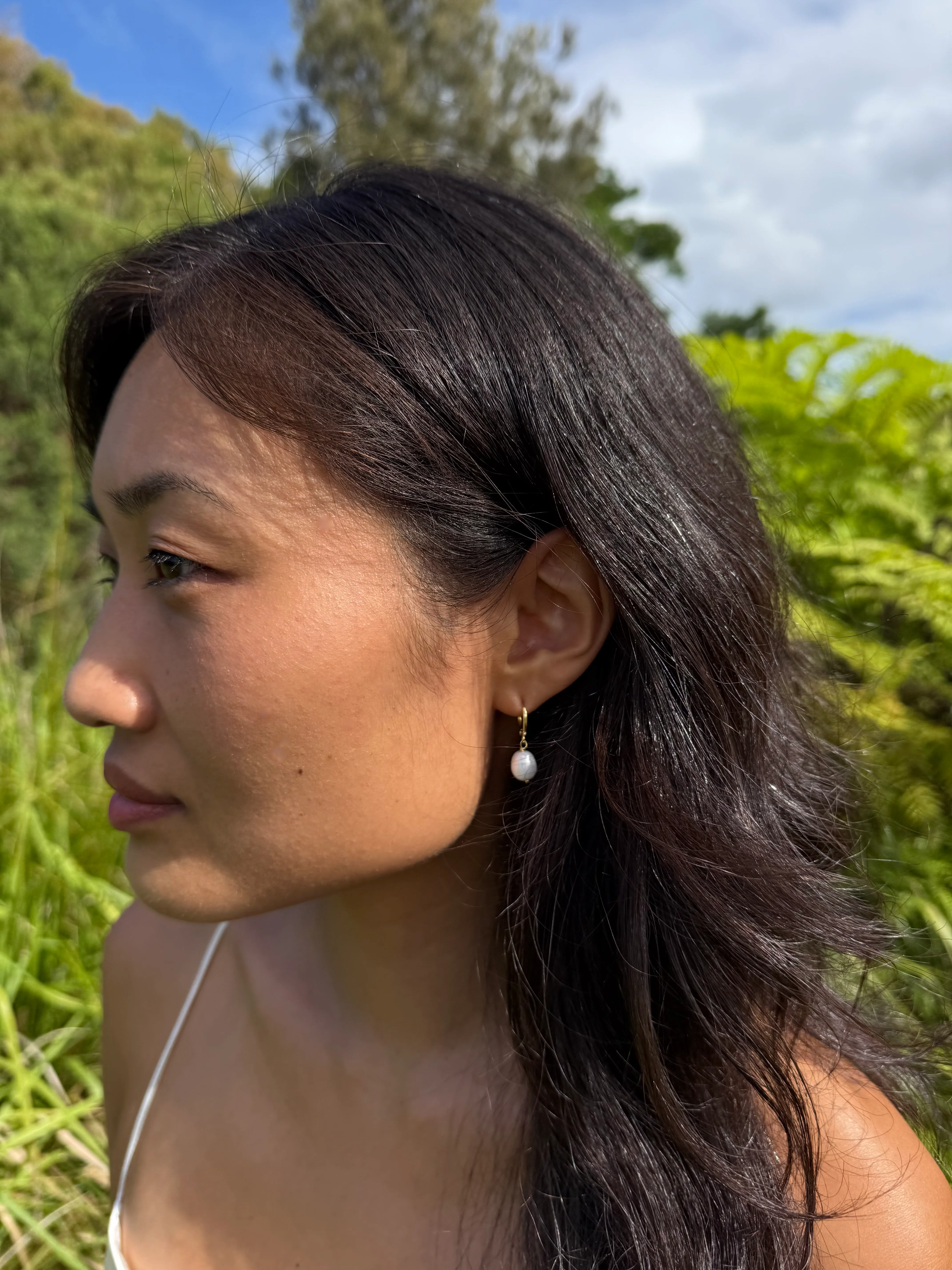 Pearl Hoop Drop Bridal Earrings, 18K Gold, Freshwater Pearl - Image 6