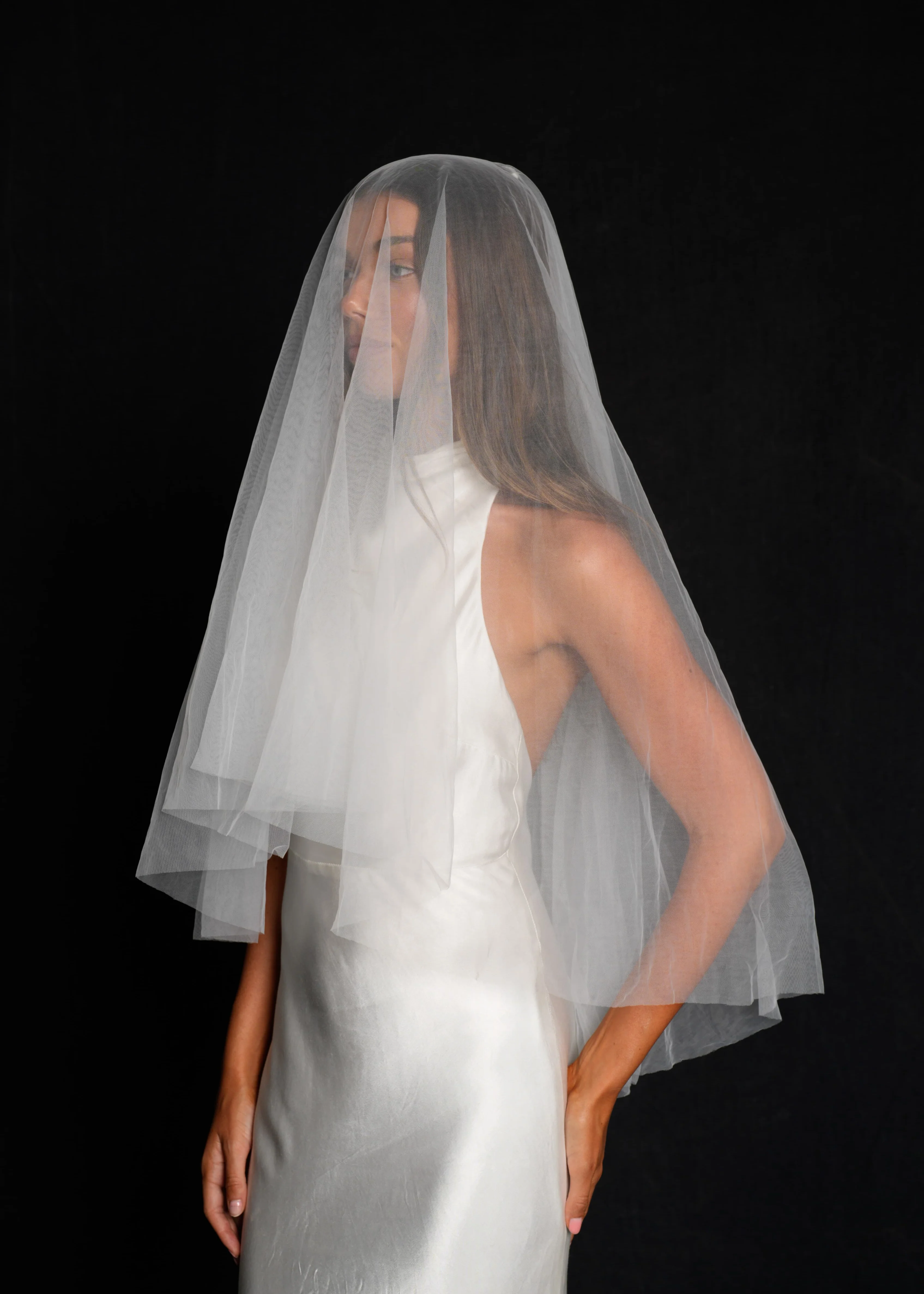 Short Simple Plain Classic Veil, Fingertip Length, Two Tier - Image 7