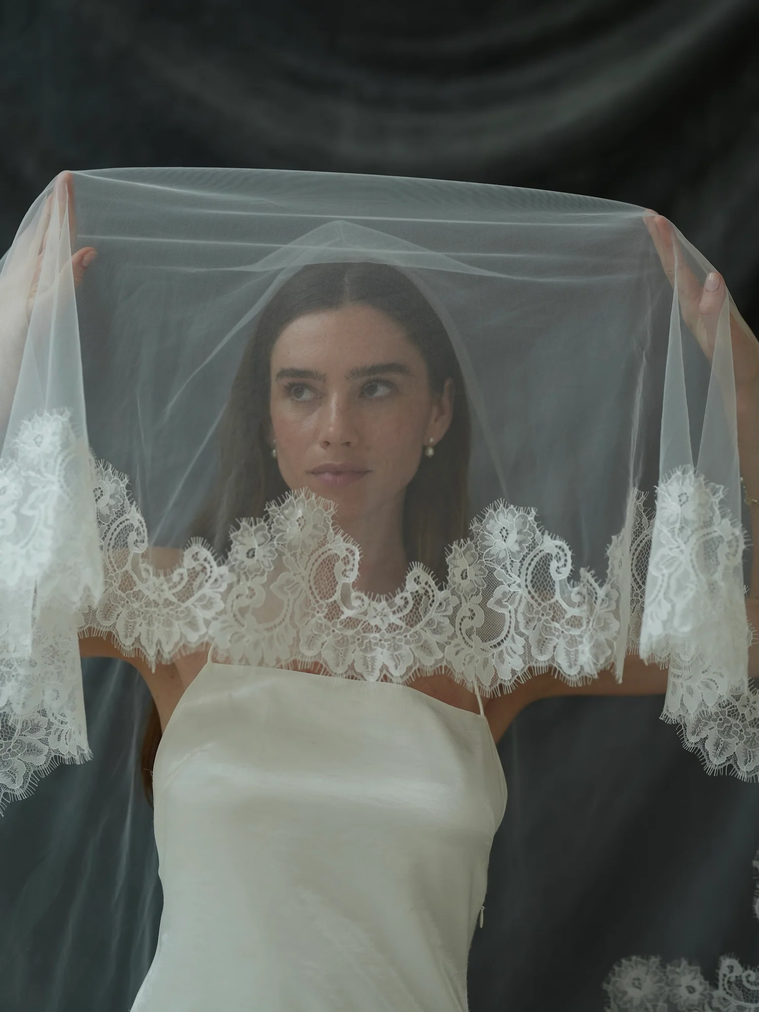 Short Lace Veil, Two Tier, Fingertip Length - Image 17